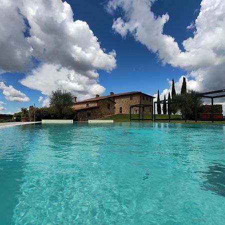 Villa Il Castagno Wine & Resort Siena Buitenkant foto