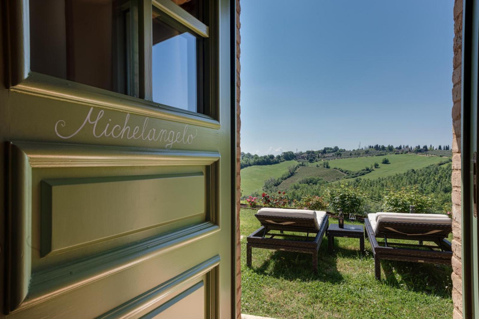 Villa Il Castagno Wine & Resort Siena Buitenkant foto