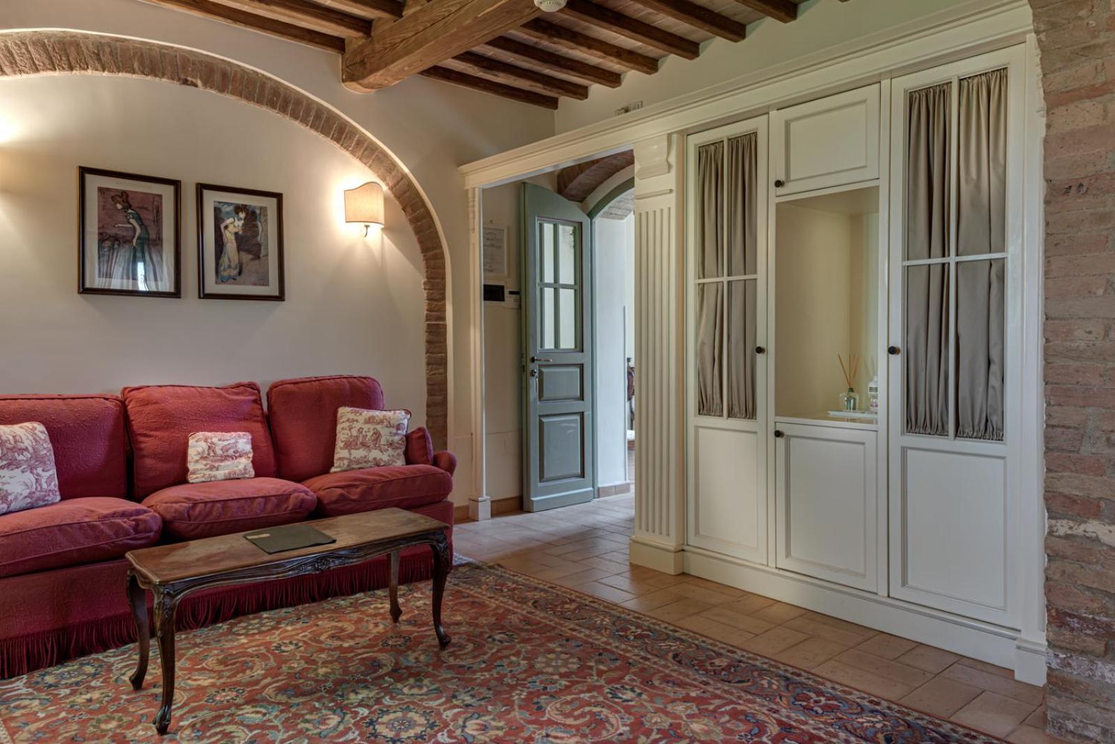 Villa Il Castagno Wine & Resort Siena Buitenkant foto