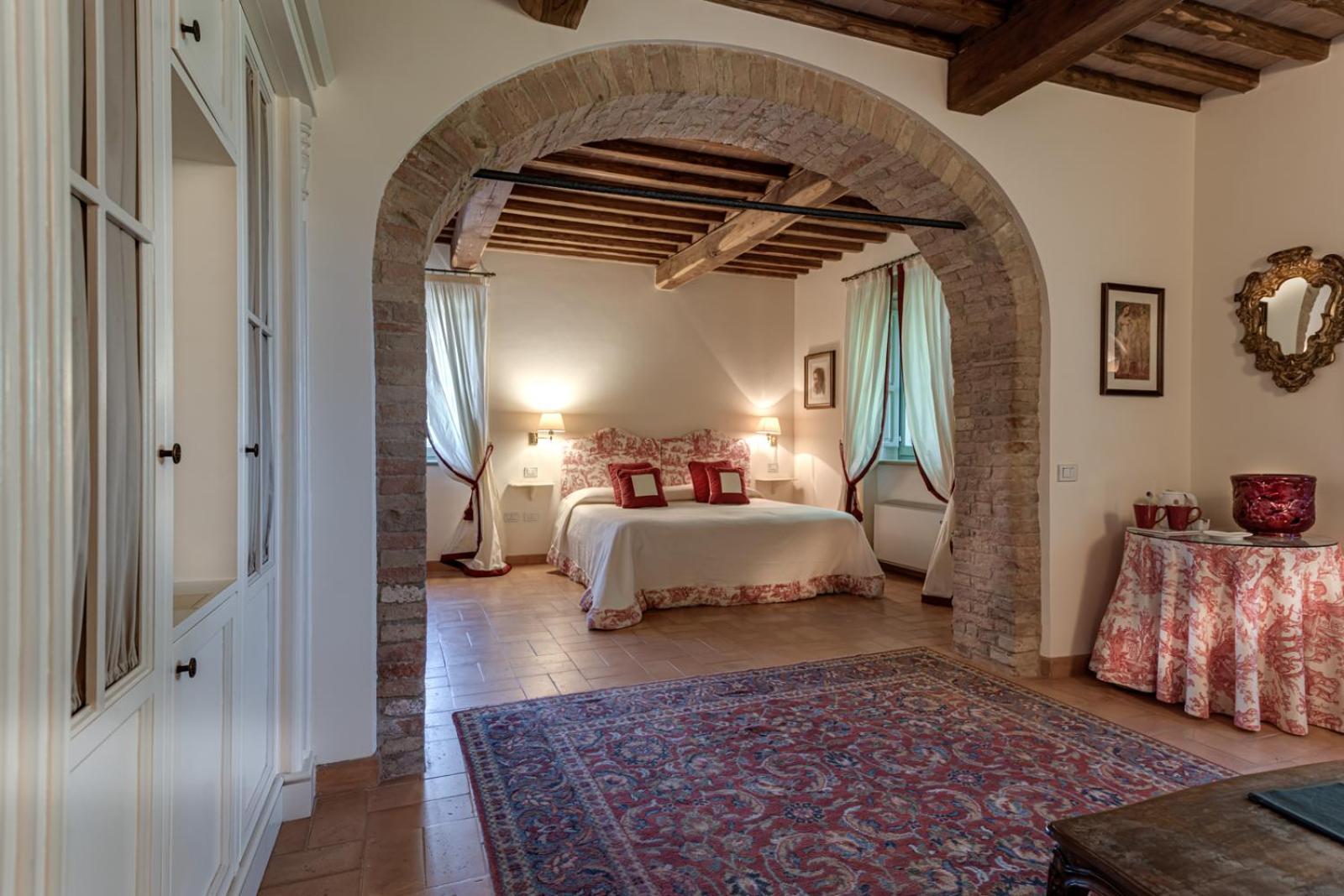 Villa Il Castagno Wine & Resort Siena Buitenkant foto