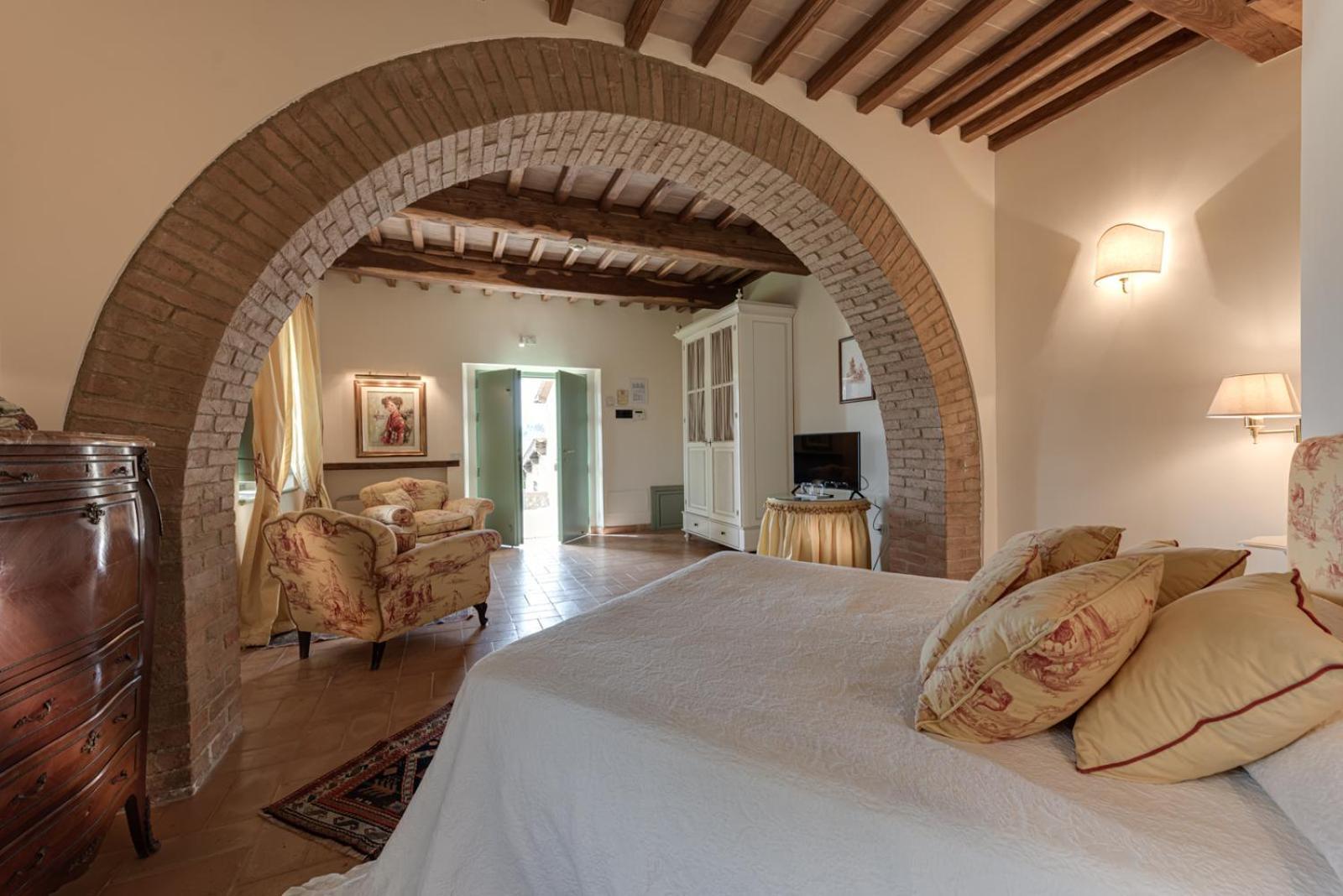 Villa Il Castagno Wine & Resort Siena Buitenkant foto