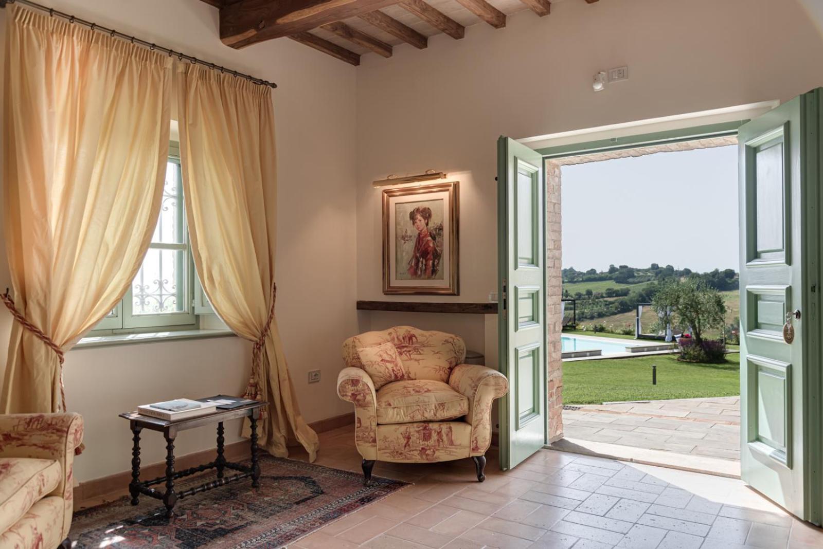Villa Il Castagno Wine & Resort Siena Buitenkant foto