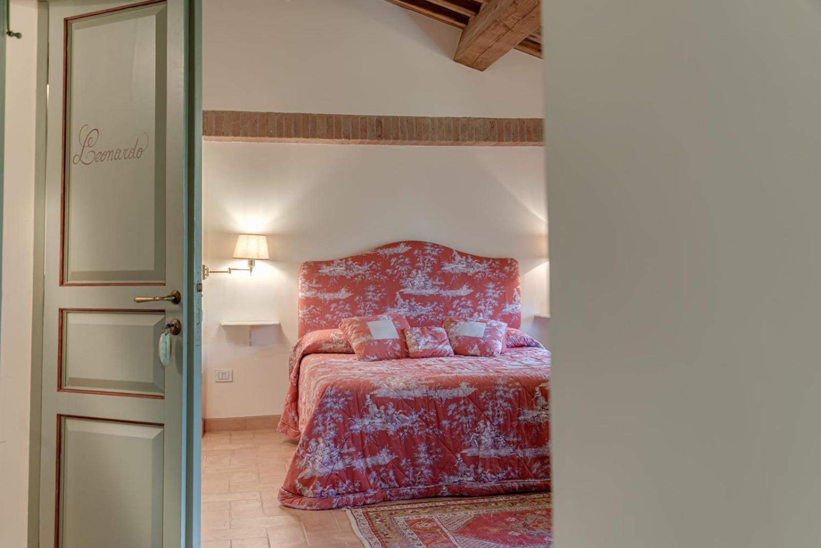Villa Il Castagno Wine & Resort Siena Buitenkant foto
