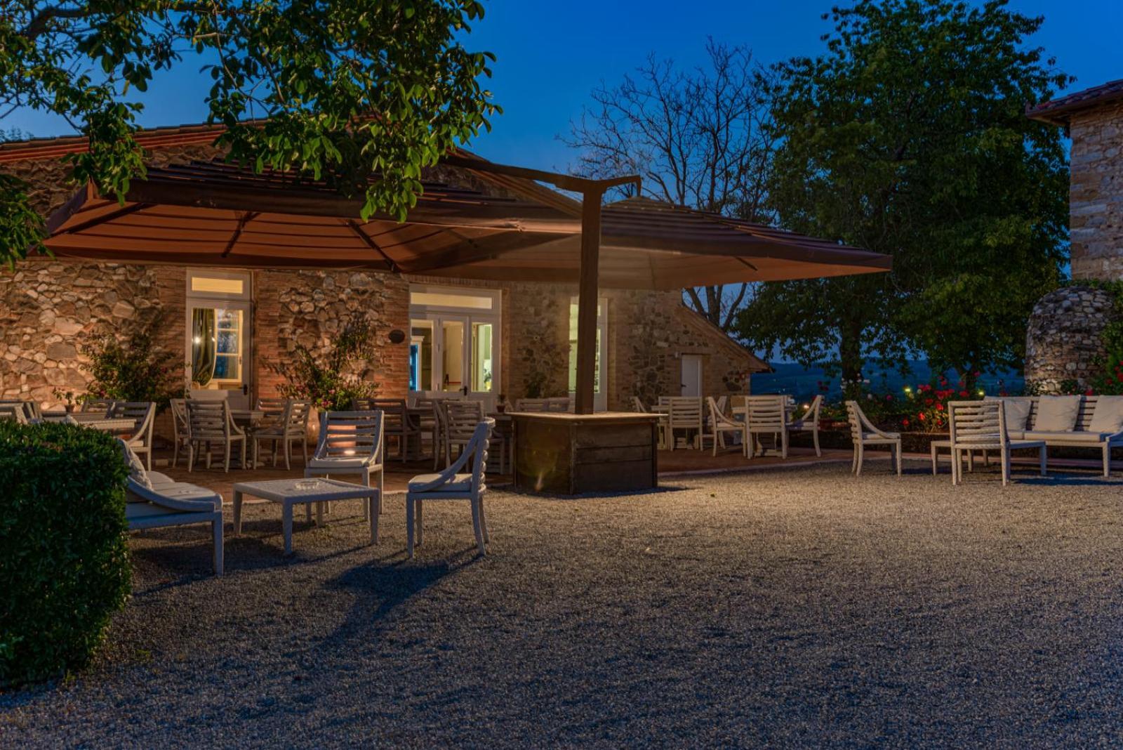 Villa Il Castagno Wine & Resort Siena Buitenkant foto